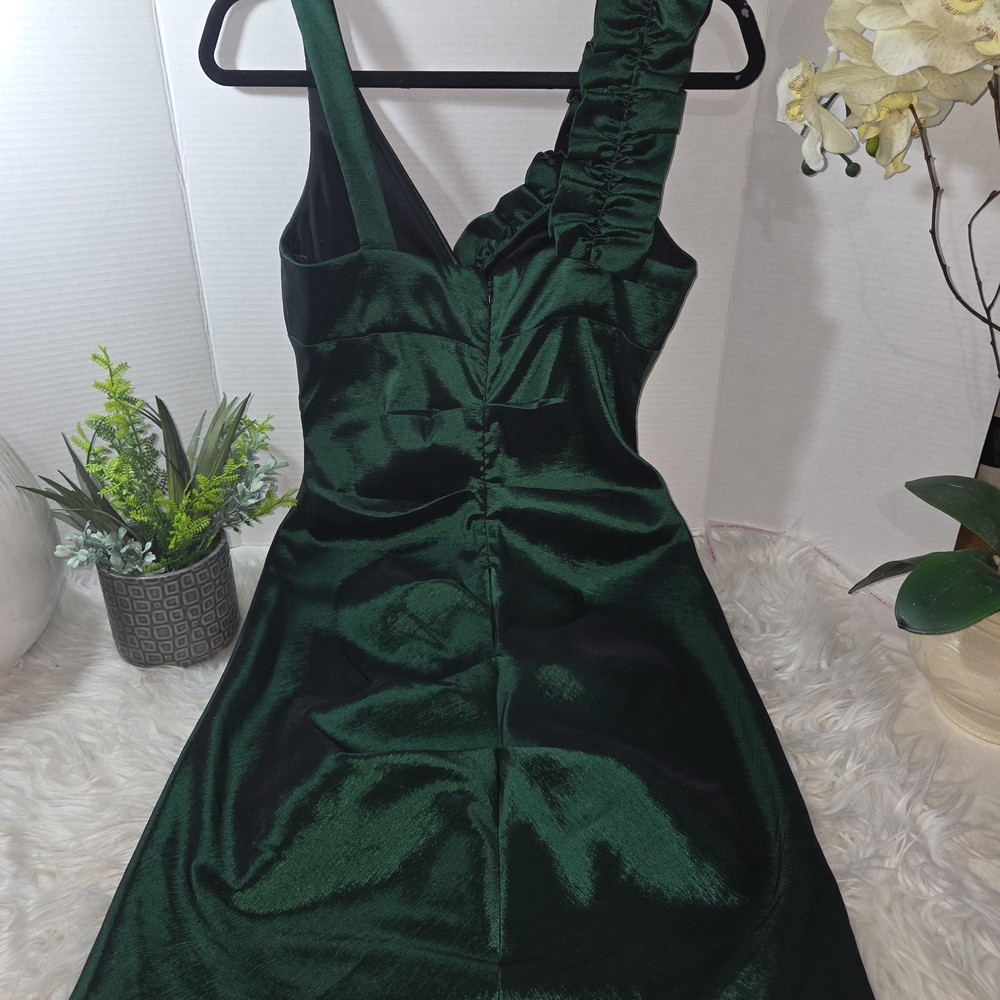 Xscape Emerald Green evening Cocktail Midi Dress. Size 10 - Picture 4 of 12